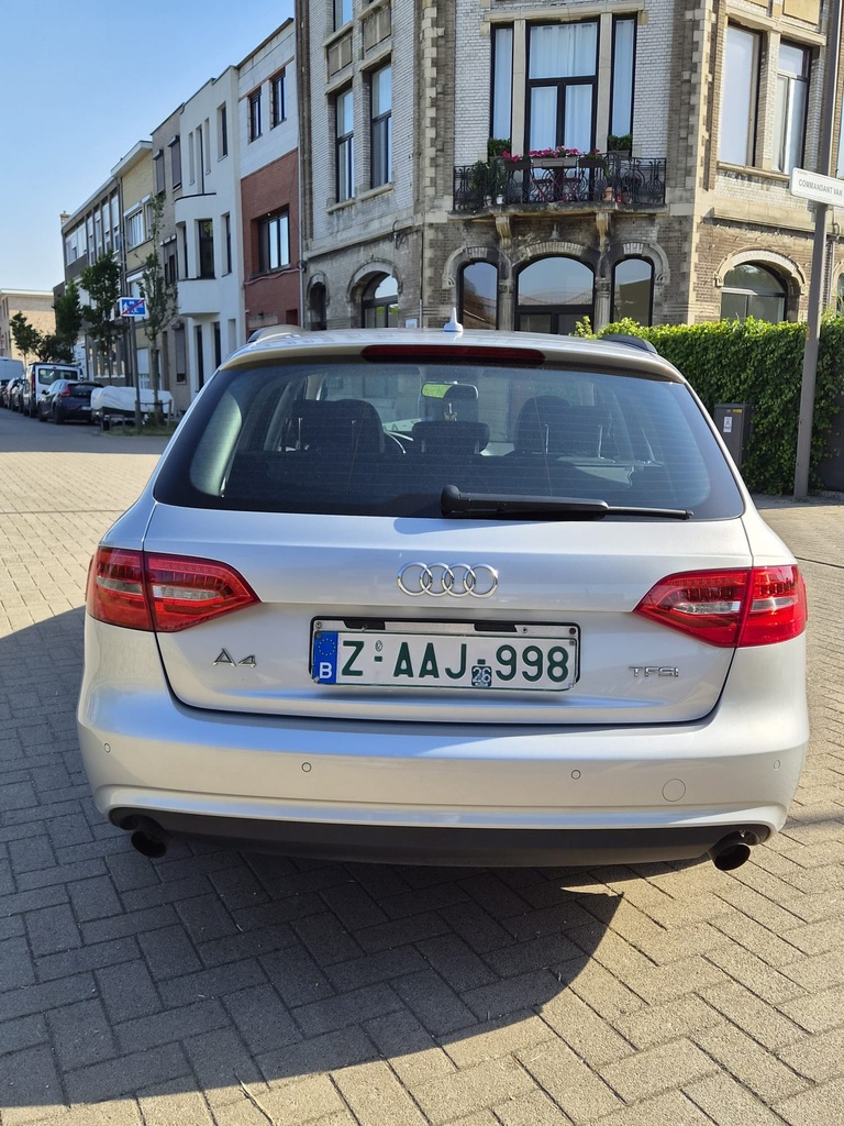f9063e59-0828-4d12-9142-2246676d1166