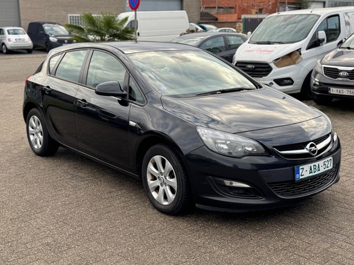 Opel Astra | Benzine | Automaat | Export