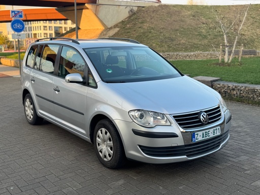 VW Touran | Automaat | Benzine